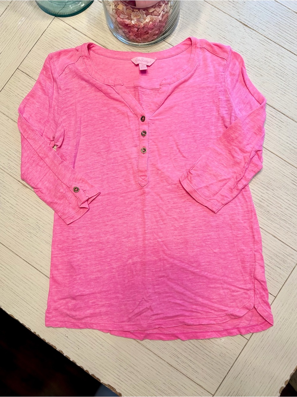 Lilly Pulitzer XS janelle henley top - bright pink | EUC